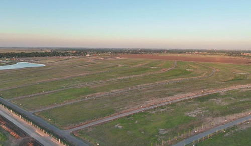 Terreno En Venta Vida Club De Campo En Funes