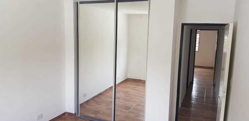 Venta De Duplex En Parque Leloir