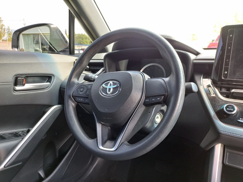 Imagen 7 de 12 de Toyota Corolla Cross Xli/cvt