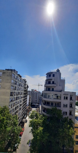 Imagen 12 de 15 de Oportunidad, Dueño Por 18 De Julio Casi Tres Cruces Al Frente,piso Alto,gran Vista,impecable,,