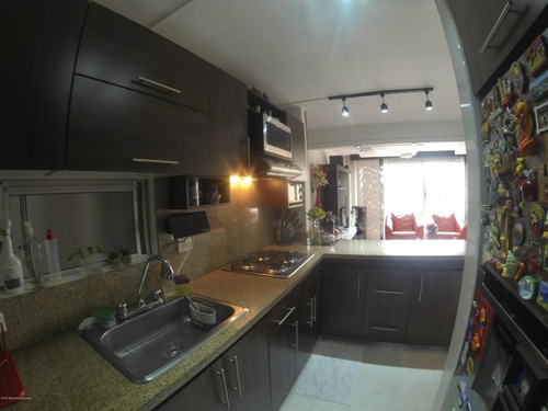 Apartamento En Nueva Castilla Rah Co: 21-1290