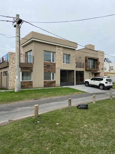 Imagen 5 de 28 de Duplex A Estrenar De 3 Ambientes, Barrio Caisamar.