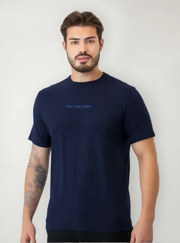 MLB 4775213266 Camiseta Calvin Klein Jeans Institutional New Azul Marinho JM
