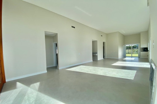Imagem 8 de 25 de Casa À Venda Em Capão Da Canoa - Ca01211 - 68318629