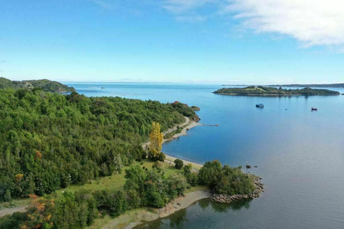 Gran Predio En Carretera Austral, Desarrollo Y Con...