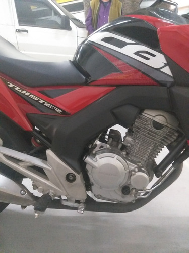 Imagem 7 de 7 de Honda Cb250f Twister