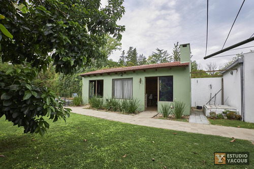 Casa Venta - 3 Dormitorios 2 Baños - Cocheras - Piscina - 180mts2 - City Bell, La Plata