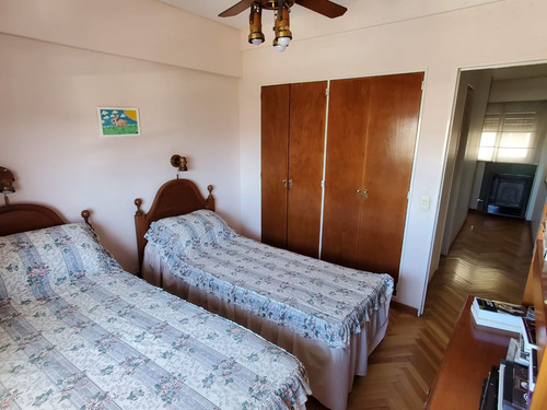Imagen 9 de 13 de Departamento En Alquiler De 3 Dormitorios En Centro