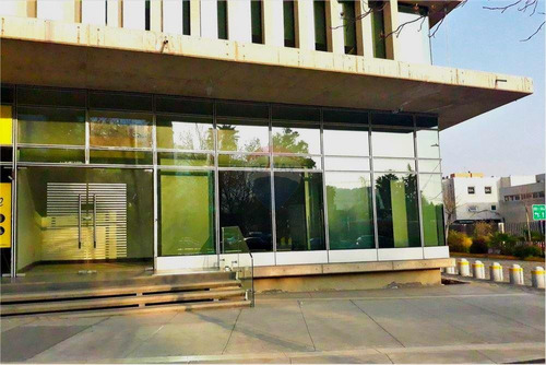 Local Comercial En Av. Las Condes