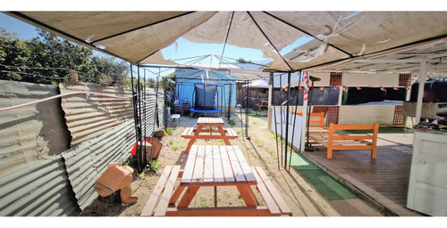 Sitio Con Instalaciones Y Patente Para Restaurant, En La Cru