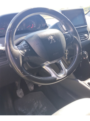 Peugeot 208 1.6 Urban Tech
