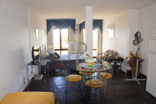Imagen 11 de 19 de Casa En Venta Punta Ballena 9 Dormitorios, 2500 M2 Terreno