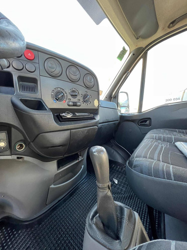 Imagen 6 de 8 de Iveco Daily 70c16