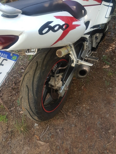 Imagem 4 de 8 de Honda Cbr 600f