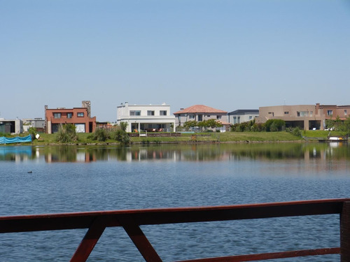 Imagen 5 de 7 de Lote Al Lago En Venta En San Francisco - Villa Nueva