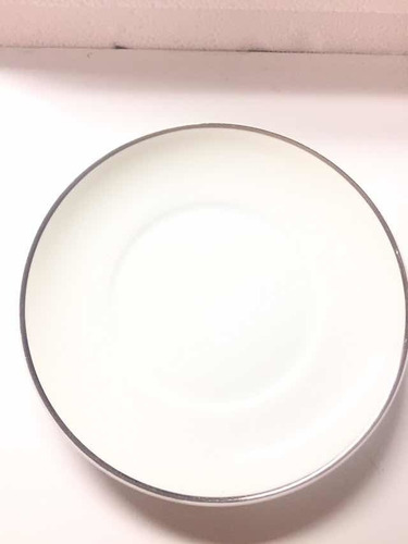 Imagem 1 de 3 de 1 Pires De Chá Para Reposição, Branco Friso Prata Schimidt
