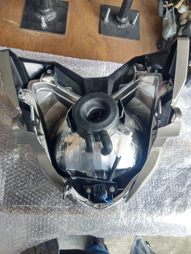 Imagen 7 de 8 de Faro Completo Fz16 Yamaha