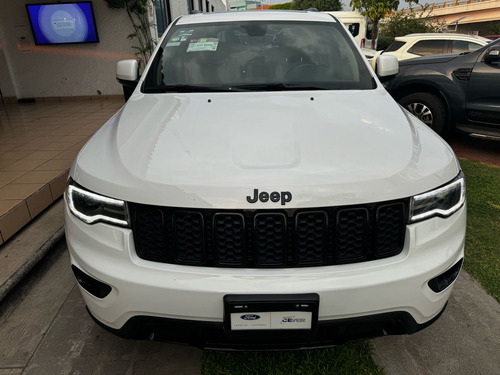 Jeep Grand Cherokee 3.7 Limited Lujo 3.6 4x2 At