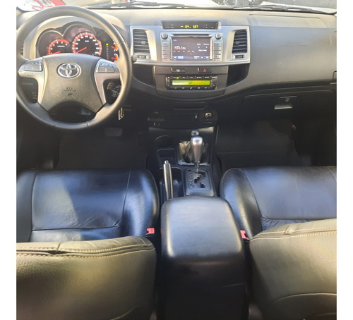 Toyota Hilux 3.0 SRV 4X4 CD 16V TURBO INTERCOOLER DIESEL 4P AUTOMÁTICO