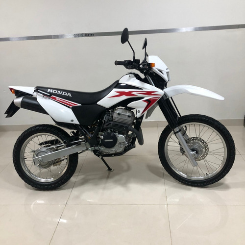 Imagen 14 de 25 de Honda Tornado 2022 Usado