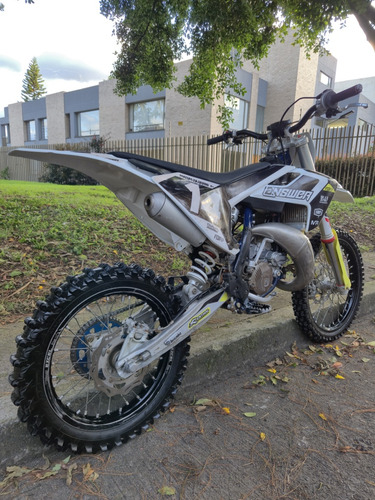 Moto De Enduro Husqvarna Tc 85