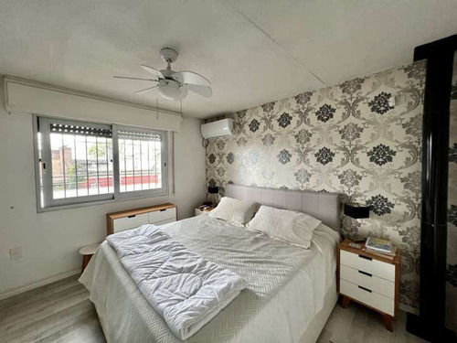 Venta De Casa De 4 Dormitorios En Punta Carretas. 2gjes