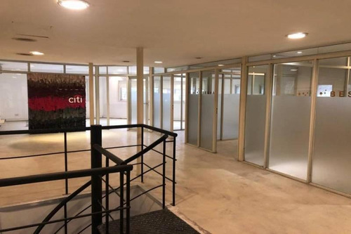 Imagen 5 de 8 de Edificio De Oficinas Desarrollado En 2 Pisos