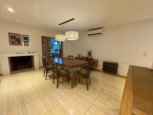 Venta Casa 4 Ambientes, Calle Moreno Al 500, Parque Sakura, Exalt. De La Cruz