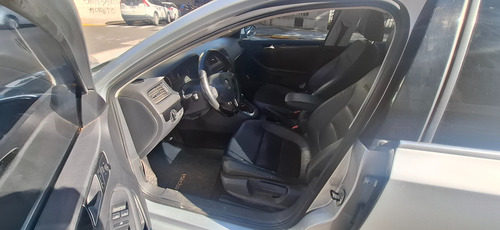 Volkswagen Vento 2.5 Luxury 170cv Tiptronic