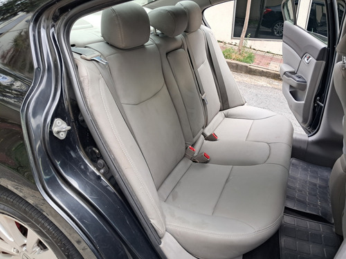 Honda Civic 1.8 Lxl Flex 4p