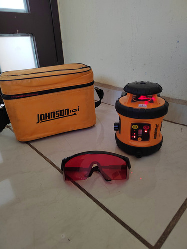 Nivel Láser Giratorio Johnson Autonivelable 40-6515 (Usado)