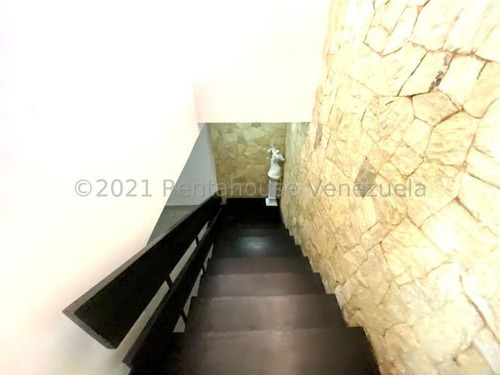 Imagen 8 de 30 de Rah Código 22-3468: Casa En Venta En Cumbres De Curumo Caracas Orlando Figueira 04125535289/04242942992 Esp1