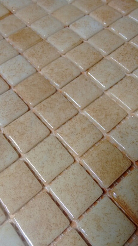 Imagen 4 de 10 de Venecitas Color Beige Premium 2,5x2,5 Por M2