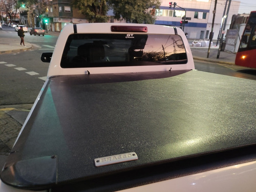 Imagen 9 de 15 de Chevrolet S10 2016 2.8 Cd 4x2 Ls Tdci 200cv