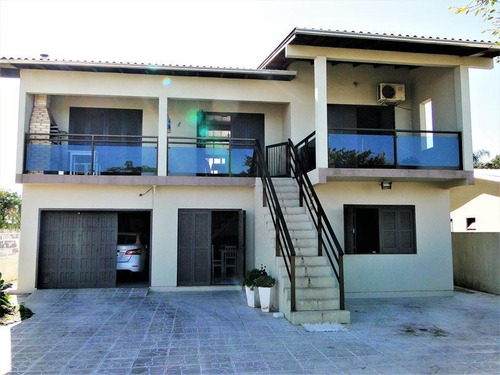 Imagem 1 de 8 de Casa Com 3 Dormitórios À Venda, 240 M² Por R$ 950.000,00 - Igra Norte - Torres/rs - Ca0497