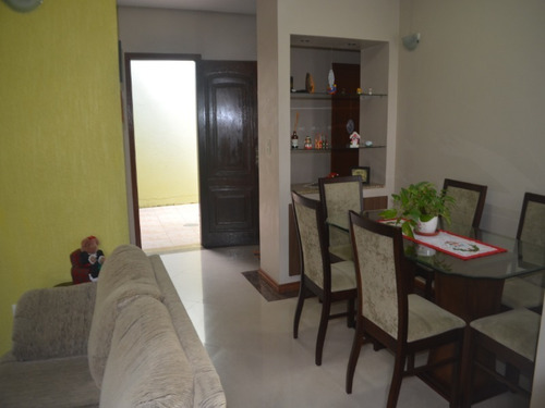 Imagem 10 de 30 de Casa - 1119 - 32135232