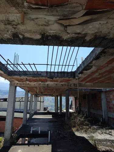 Lh Edificio En Venta En Táriba