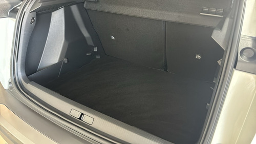 Peugeot 2008 1.0T Allure