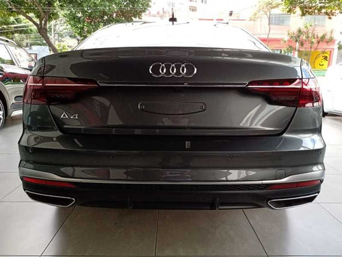 Audi A4 2.0 TFSI MHEV S LINE S TRONIC