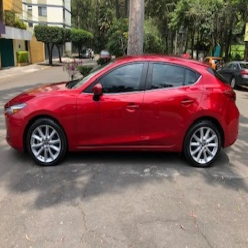 Imagen 3 de 8 de Mazda3 2017