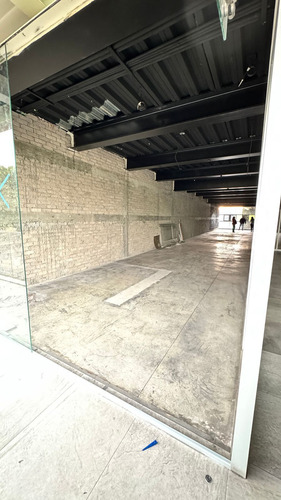 Renta De Local En Las Arboledas, Con Ubicación Privilegiada Sobre Jinetes