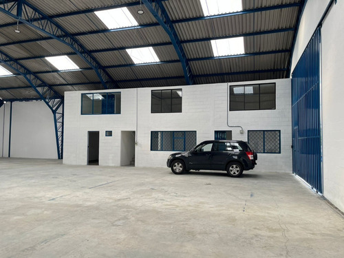 Imagen 18 de 21 de Venta De Galpones Con Oficinas
