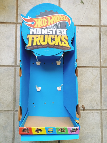 Store Display Mattel Hot Wheels Monsters Truck 