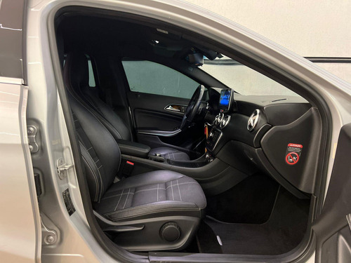 Mercedes-Benz Classe A A 200 1.6 TB 16V STYLE 156CV AUT.