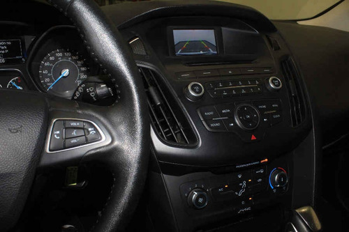 Imagen 10 de 15 de Ford Focus 2015 5p Se L4 2.0 Aut