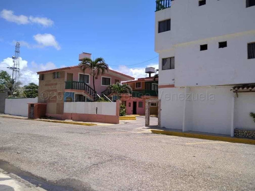 Imagen 19 de 20 de Posada En Venta Higuerote