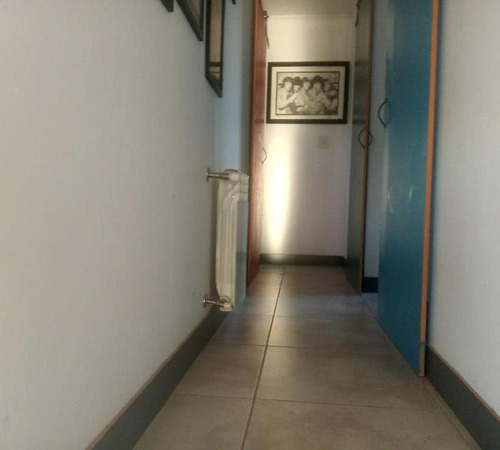 Casa 3 Dormitorios, 2 Baños, Piscina Y Amplio Parque
