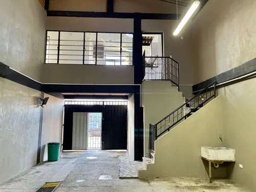 Bodega Y Local En Arriendo Villavicencio