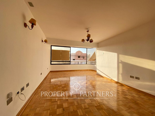Arriendo Departamento De 3 Dormitorios En Jardines...