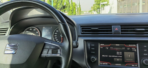Seat Ibiza Automático Versión Equipada Con Quemacocos